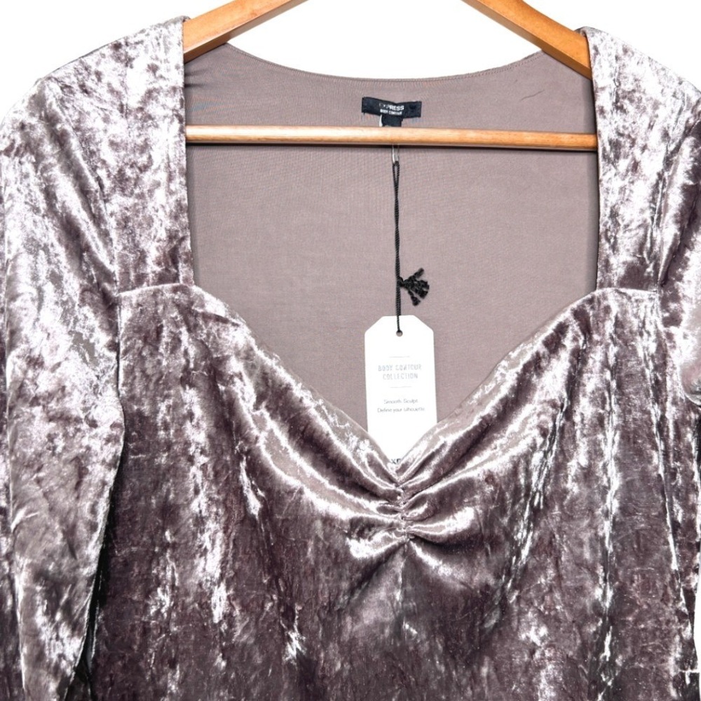 Express NWT‎ Womens Textured Velour Ruched Sweetheart Neck Long Sleeve Top M - Picture 3 of 8
